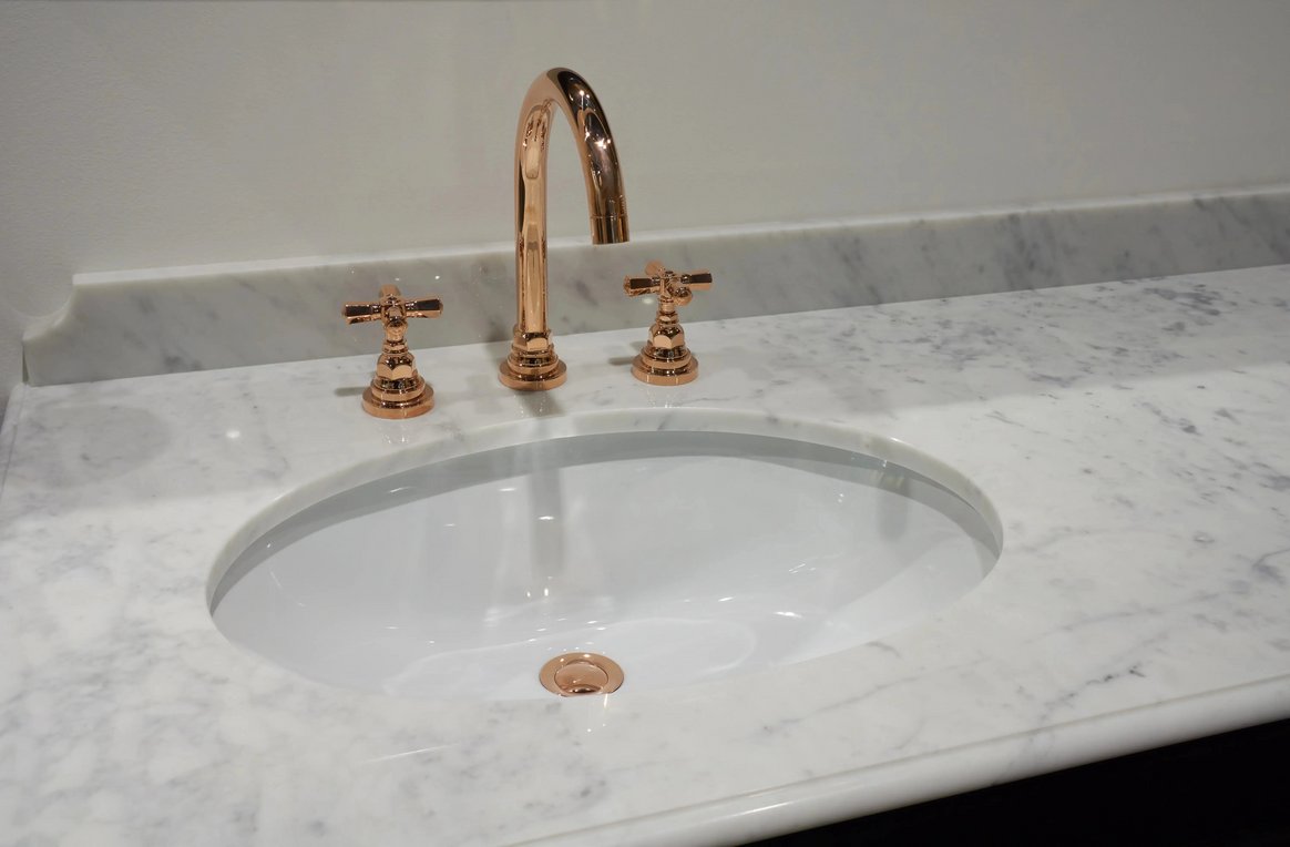 アンダーカウンター型