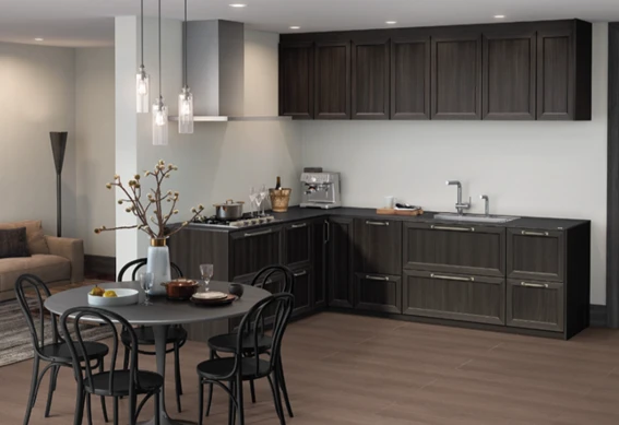 格式のあるトラディショナルテイストを基調とした空間